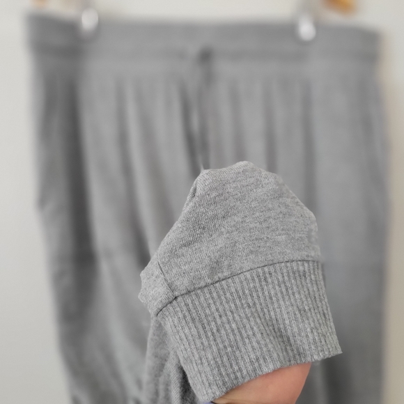 Joe Fresh + High rise Joggers - Picture 5 of 8